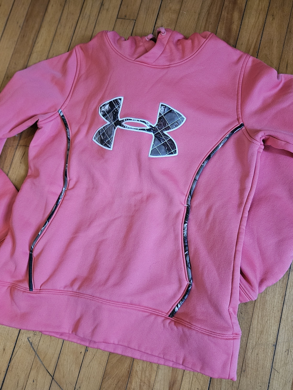 Under Armour Womens Bright Pink Fleece Pullover with Camo Logo